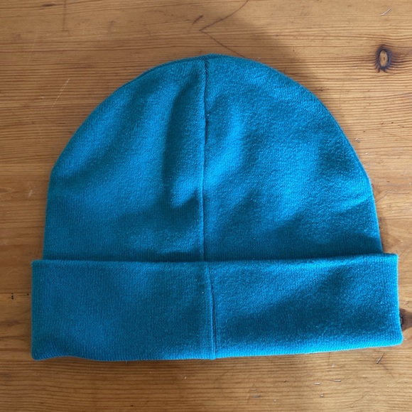 3 for 15$! NWOT Tentree organic cotton teal green Lorax beanie. - Picture 2 of 5
